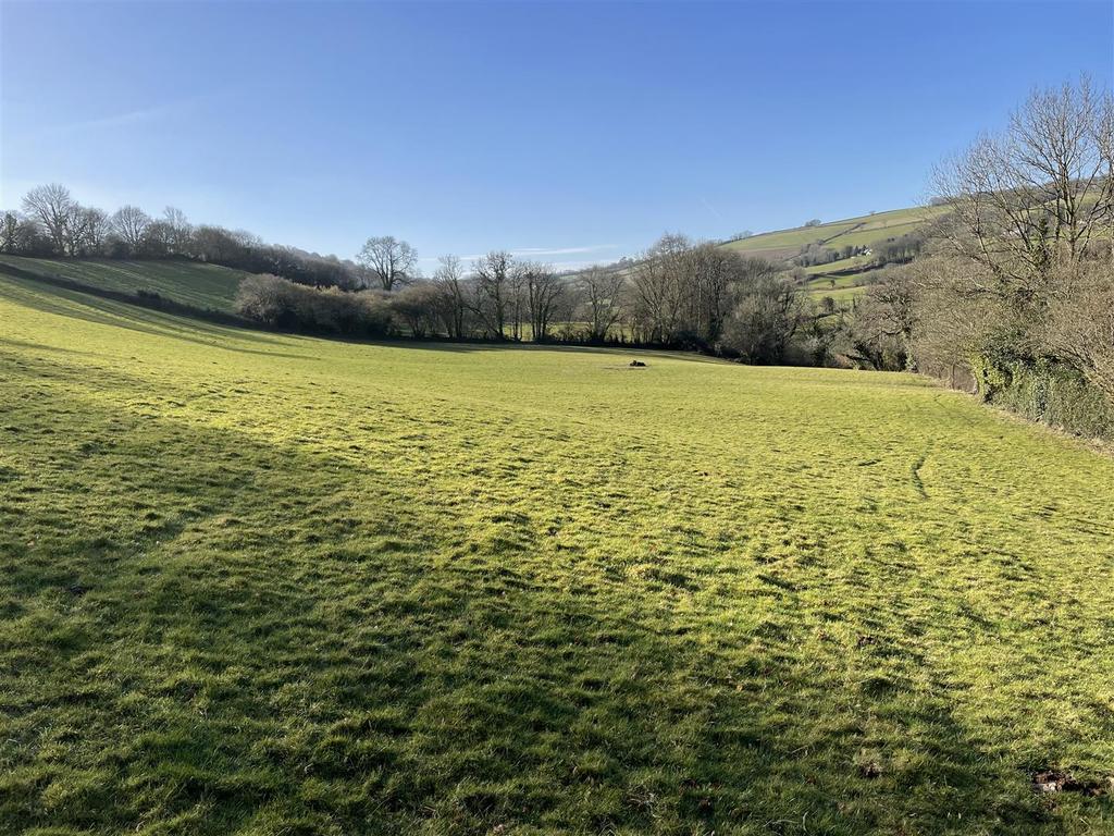 Langley Marsh, Taunton Land £45,000