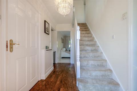 10a Crownhill Meadow, Catshill, Bromsgrove, B61 9HH