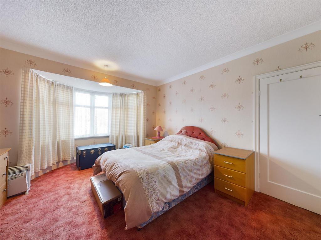Bedroom: