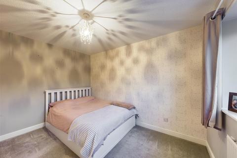 9 Orchard Close, Bridlington, YO16 6FN