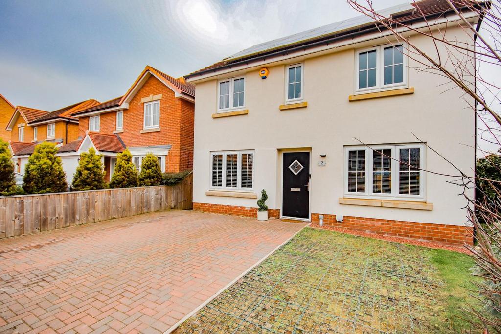 Brock Close, The Elms, StocktonOnTees, TS21 3LY 4 bed detached house
