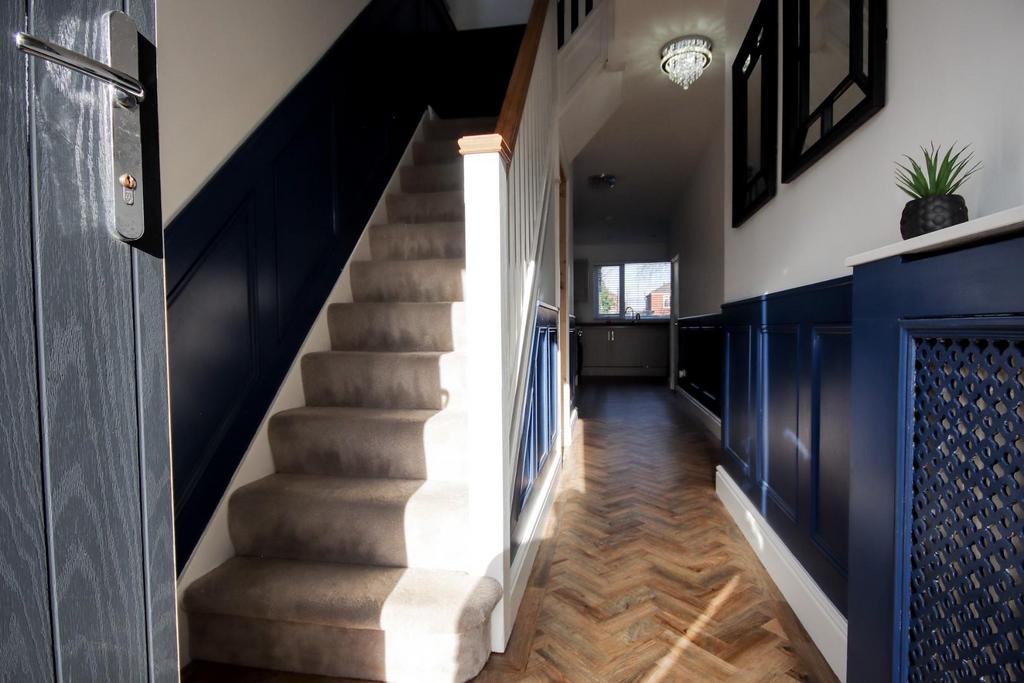 Chalford Oaks, Acklam, Middlesbrough... 3 bed semidetached house £