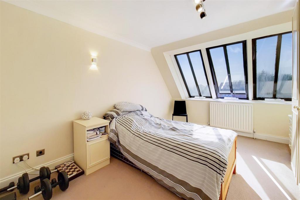 5 Bedroom 2-1.jpg