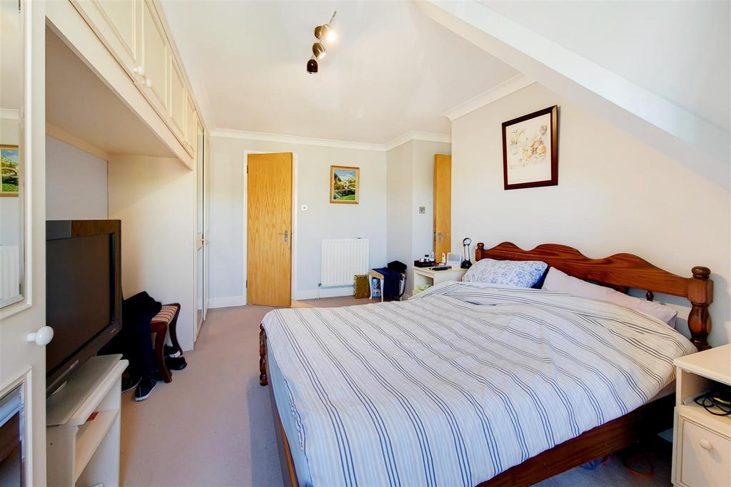 3 Main Bedroom-1.jpg