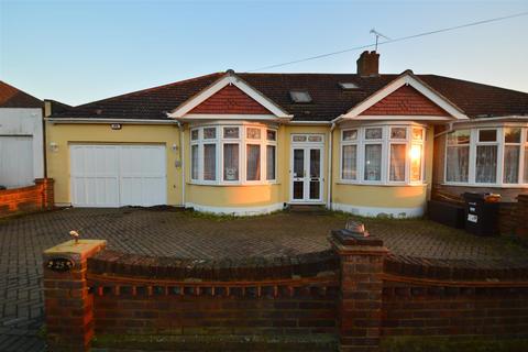 5 bedroom bungalow for sale, Whitney Avenue, Redbridge, IG4 5PN