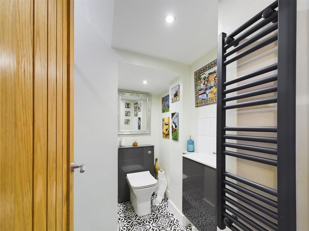 Shower room.jpg