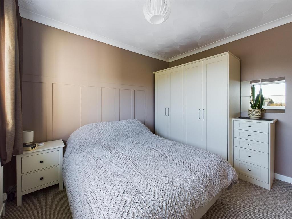 Bedroom2a
