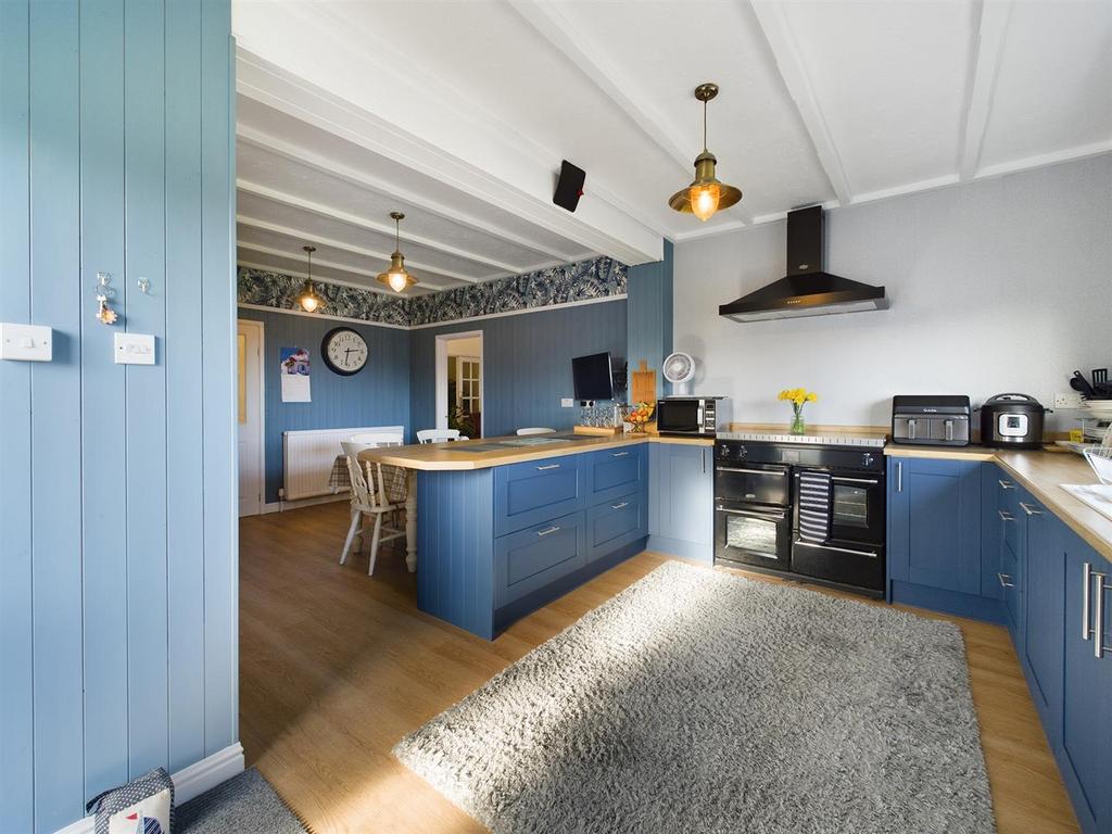Kitchen/Diner1