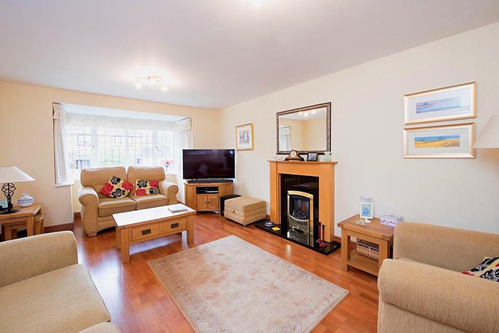 Thistle Down Close, Streetly, Sutton... 4 bed detached house £585,000