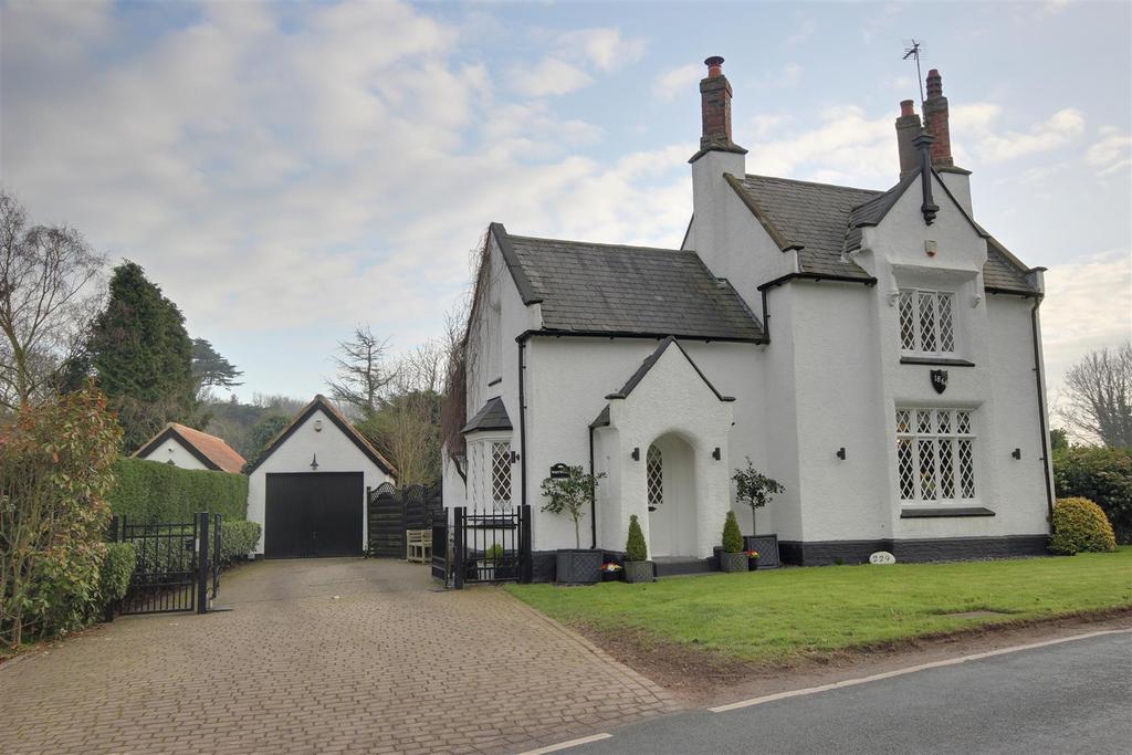 West Ella Road, West Ella 3 bed detached house £625,000