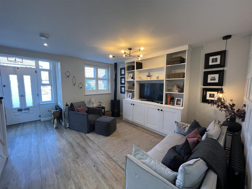 Hall Road, Bowdon, Altrincham 4 bed semidetached house £625,000
