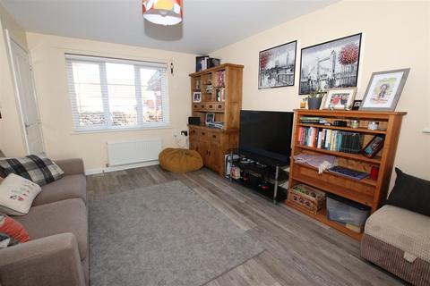 28 Bunker Square, Exeter, EX2 7SH