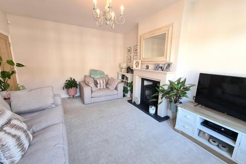 14 Westcroft Road, Carshalton, SM5 2TG