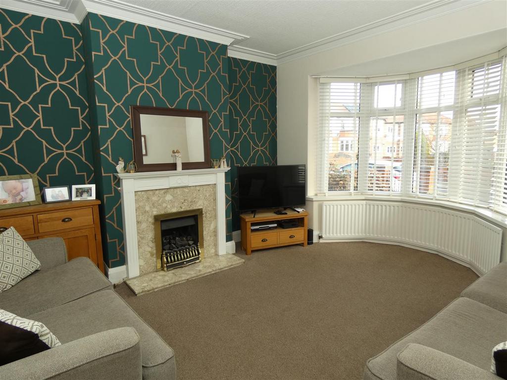 Glendale Avenue, North Shields 3 bed semidetached house £289,950