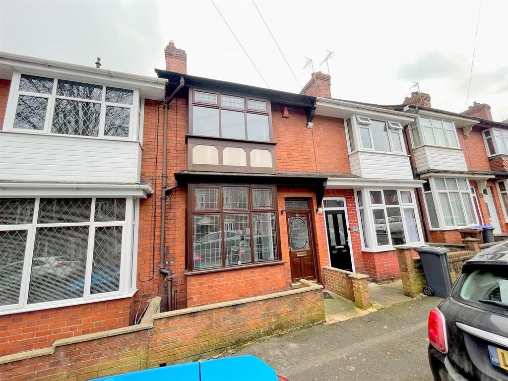 James Street, Leek 3 bed terraced house £650 pcm (£150 pw)
