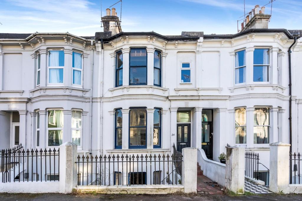 Gladstone Place, Brighton 4 bed £375,000