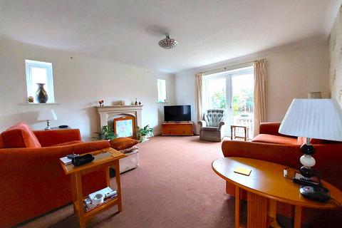 36 Cheyne Garth, Hornsea, HU18 1BF