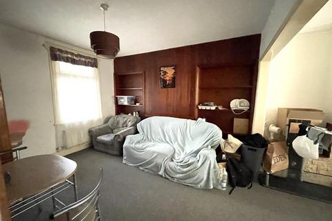 51 Stroud Road, Gloucester, GL1 5AQ