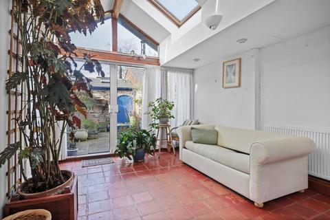 26 Ferry Path, Cambridge, CB4 1HB