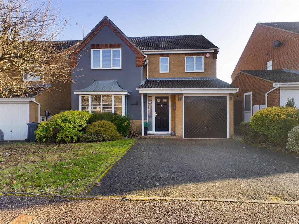 Sparrow Drive, Stevenage 4 bed detached house £630,000