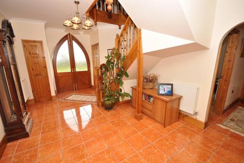 undefined, 9 Caeffynnon, Drefach, Llanelli