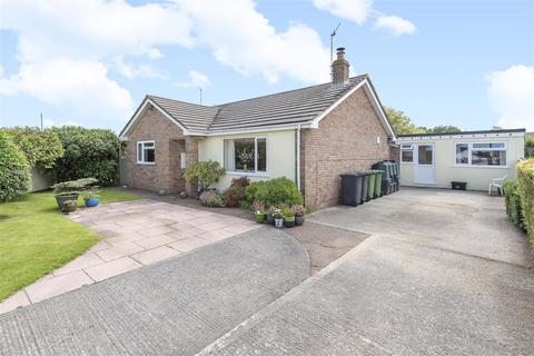 4 bedroom bungalow for sale, 19 Wiriga Way, Witheridge, Tiverton