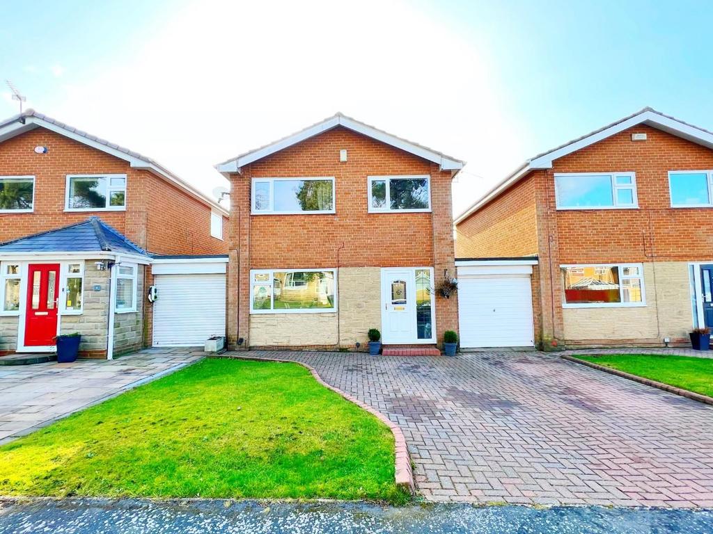 Wallington Drive, Sedgefield, StocktonOnTees 3 bed link detached
