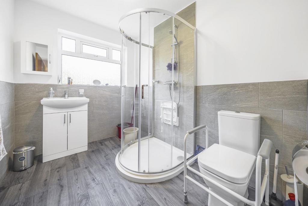 Modern shower room