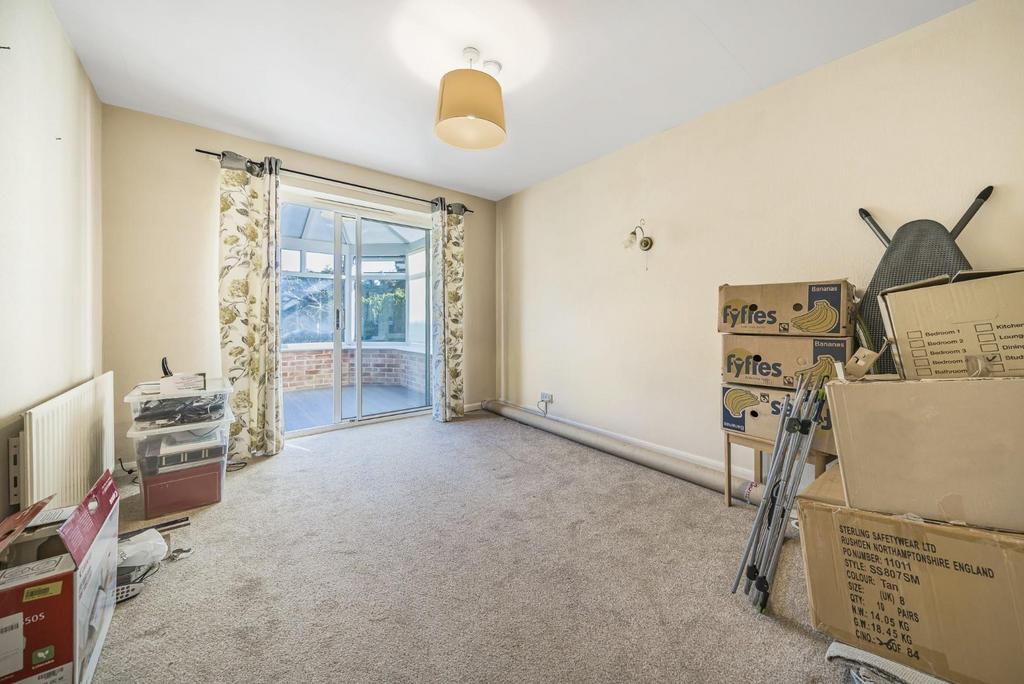 Second double bedroom