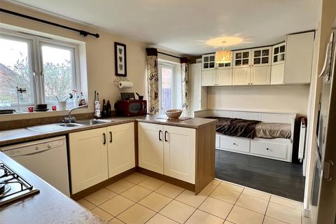 20 Bow Bridge Close, Market Weighton, York, YO43 3FH