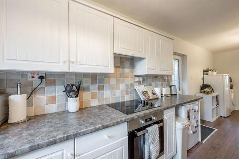 21 Astons Close, Brierley Hill, DY5 2QT