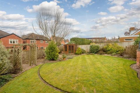 6 Alderlea Close, Stourbridge, DY8 2LA