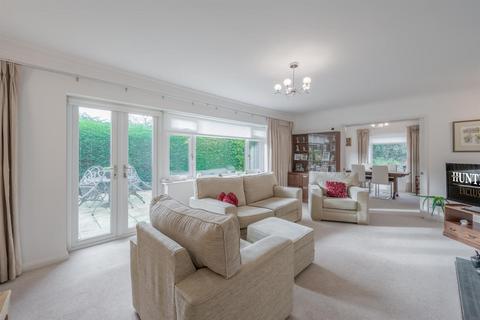 6 Alderlea Close, Stourbridge, DY8 2LA