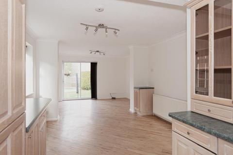 9 Windmill Close, Epsom, KT17 3AL
