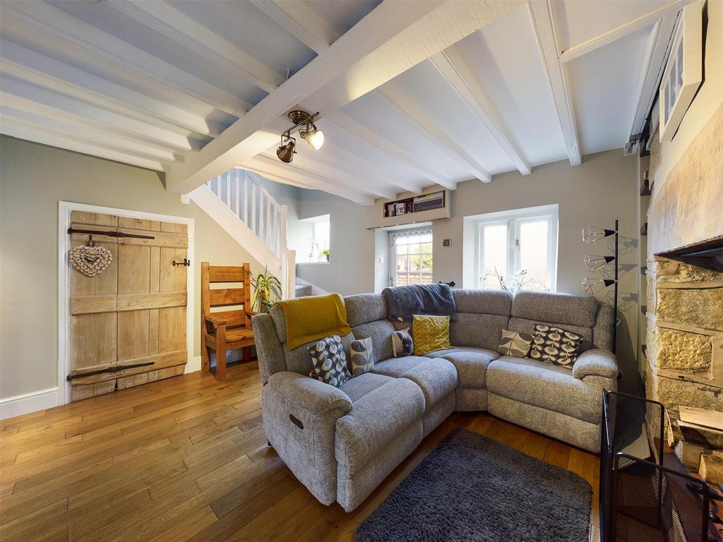 CAM00419 P1-PR0278-STILL26.jpg