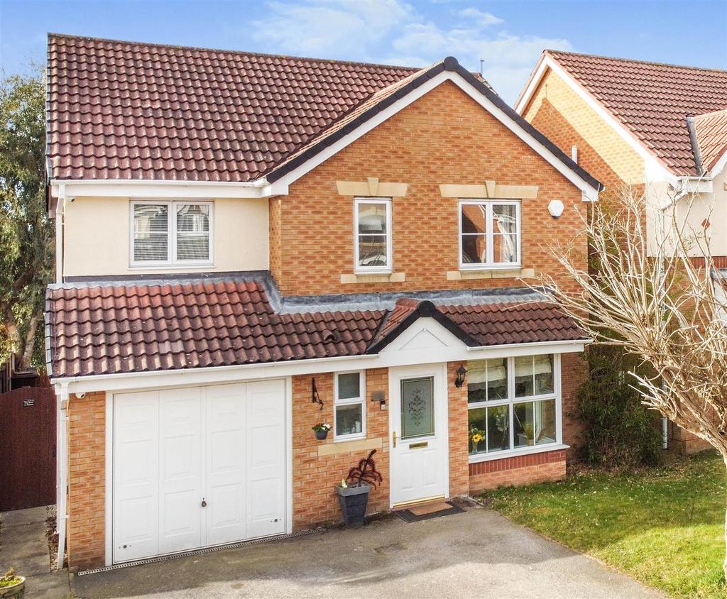 Fox Farm Court, Brampton Bierlow, Rotherham, S63 6FE 4 bed detached