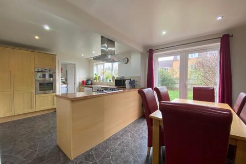 25 Breezehill, Wootton, Northampton, NN4 6AG