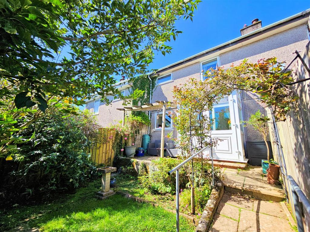 Monksmead, Tavistock 2 bed house for sale £200,000
