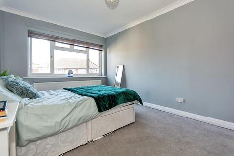28 Bryanston Court, Solihull, B91 1BN