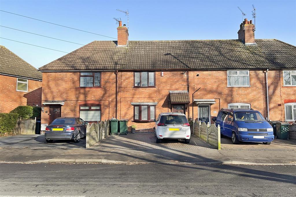 Mercer Avenue, Stoke Heath, Coventry 3 bed terraced house £195,000