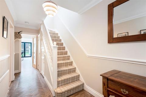 9 Uplands Close, Sevenoaks, TN13 3BP