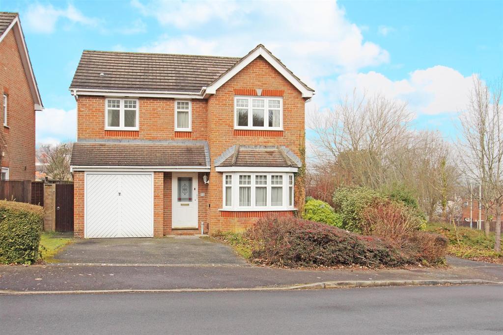 Lime Kiln Way, Salisbury 4 bed detached house £1,650 pcm (£381 pw)