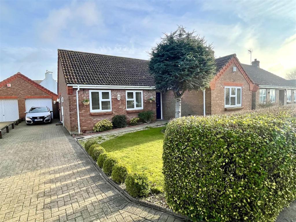 Strawberry Fields Drive, Holbeach... 2 bed detached bungalow £259,995