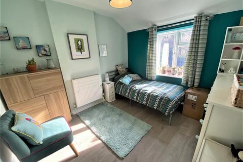 3 bedroom semi-detached house for sale - Grasmere Avenue, Orpington