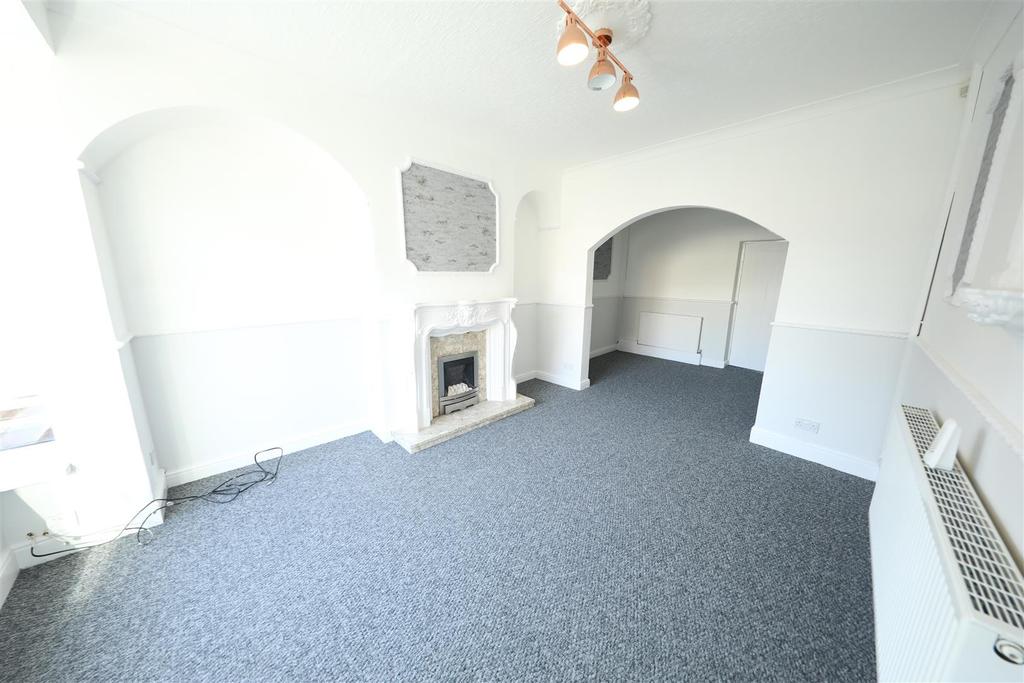 Berkshire Street, Hull 2 bed terraced house £525 pcm (£121 pw)