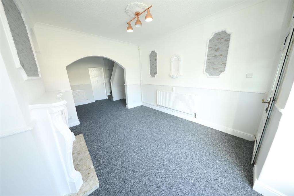Berkshire Street, Hull 2 bed terraced house £525 pcm (£121 pw)