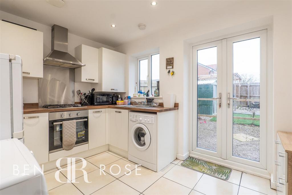 Bourne Close, Euxton, Chorley 2 bed end of terrace house £89,995