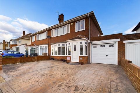 53 Beach Road, North Shields, NE30 2TX