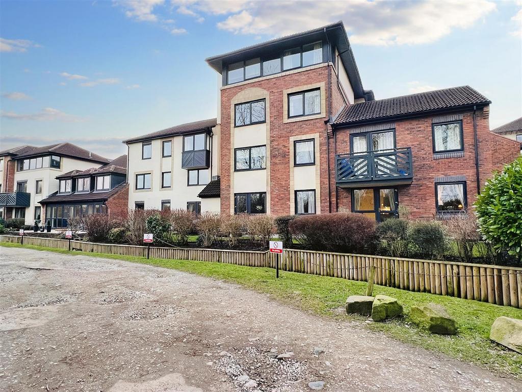 Moorside, Knutsford 1 bed retirement property £140,000