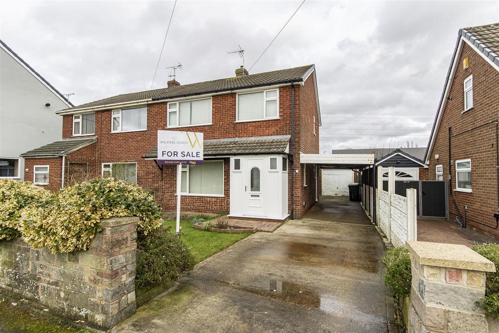 Acres Road, Lower Pilsley, Chesterfield 3 bed semidetached house for